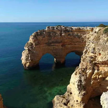 Spacious 2 Bedroom Sleep6 By Promenade Armação de Pêra