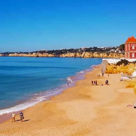 Apartment Spacious 2 Bedroom Sleep6 By Promenade Armacao de Pera